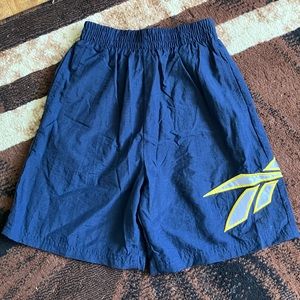 Vintage Reebok Boys Shorts with Pockets Size Youth Medium